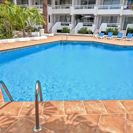 Colourful Bright Centred Aparment With Ocean View 911, Ponderosa Daire *